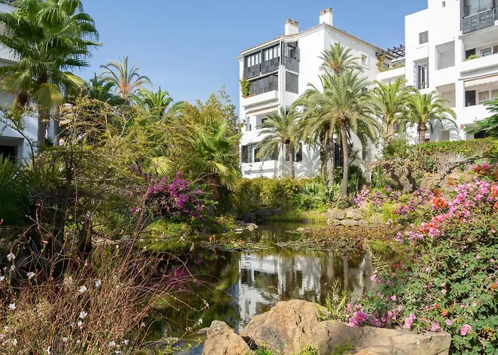 Sf Luxury - Jardines De Golondrinas