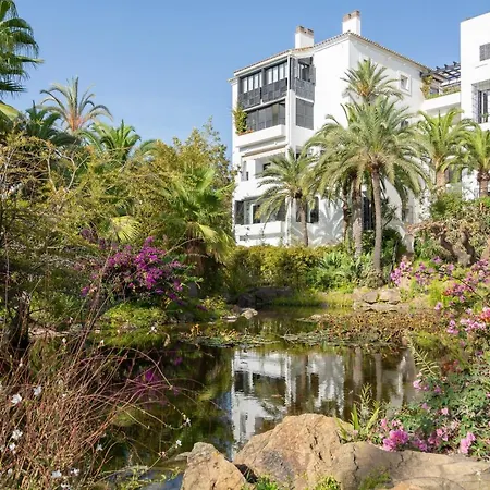 Sf Luxury - Jardines De Golondrinas