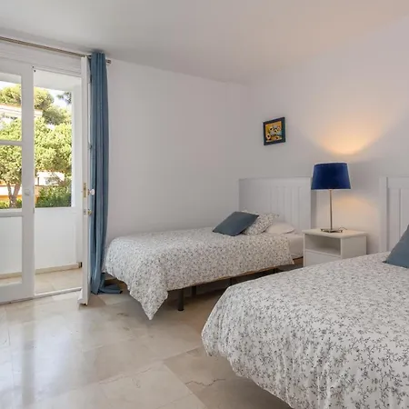 Sf Luxury - Jardines De Golondrinas *